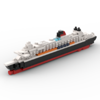 Designing the LEGO® Queen Mary 2 Ocean Liner MOC